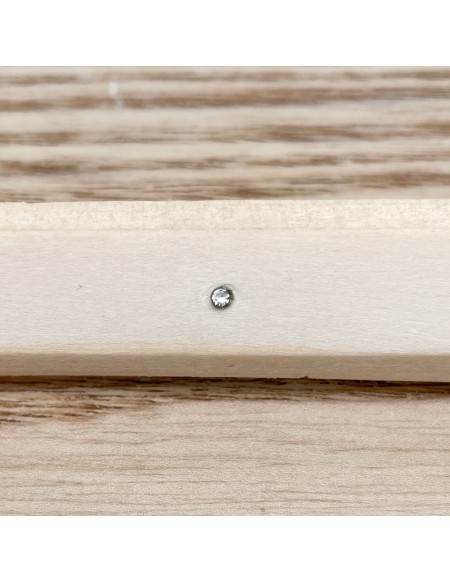 Piercing nez brillant 1.5mm barbell angle